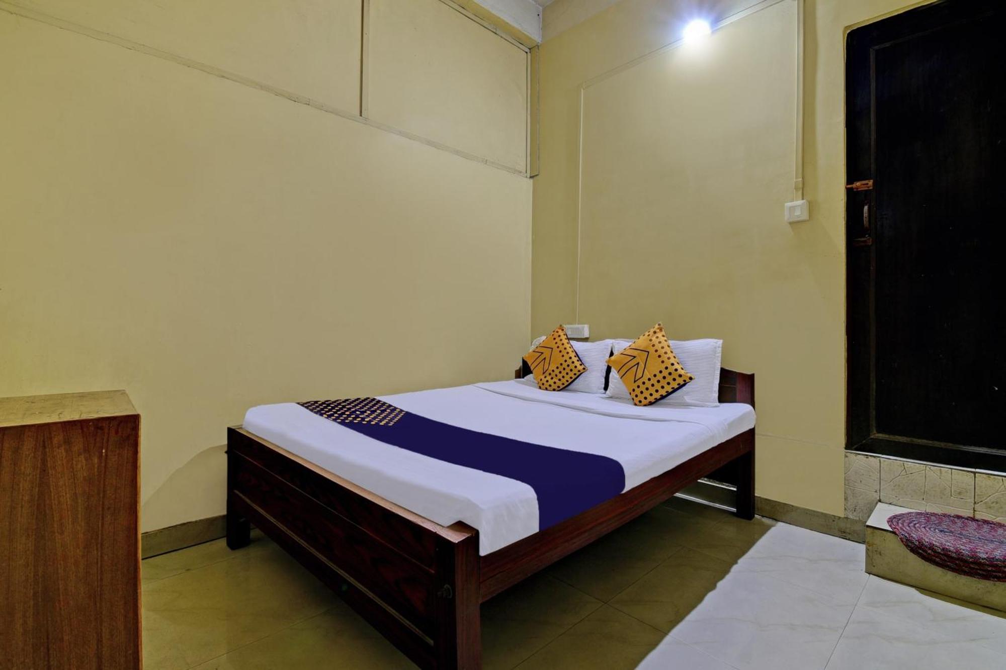 Oyo Flagship Thank You Lodge Nac Dispur Luaran gambar