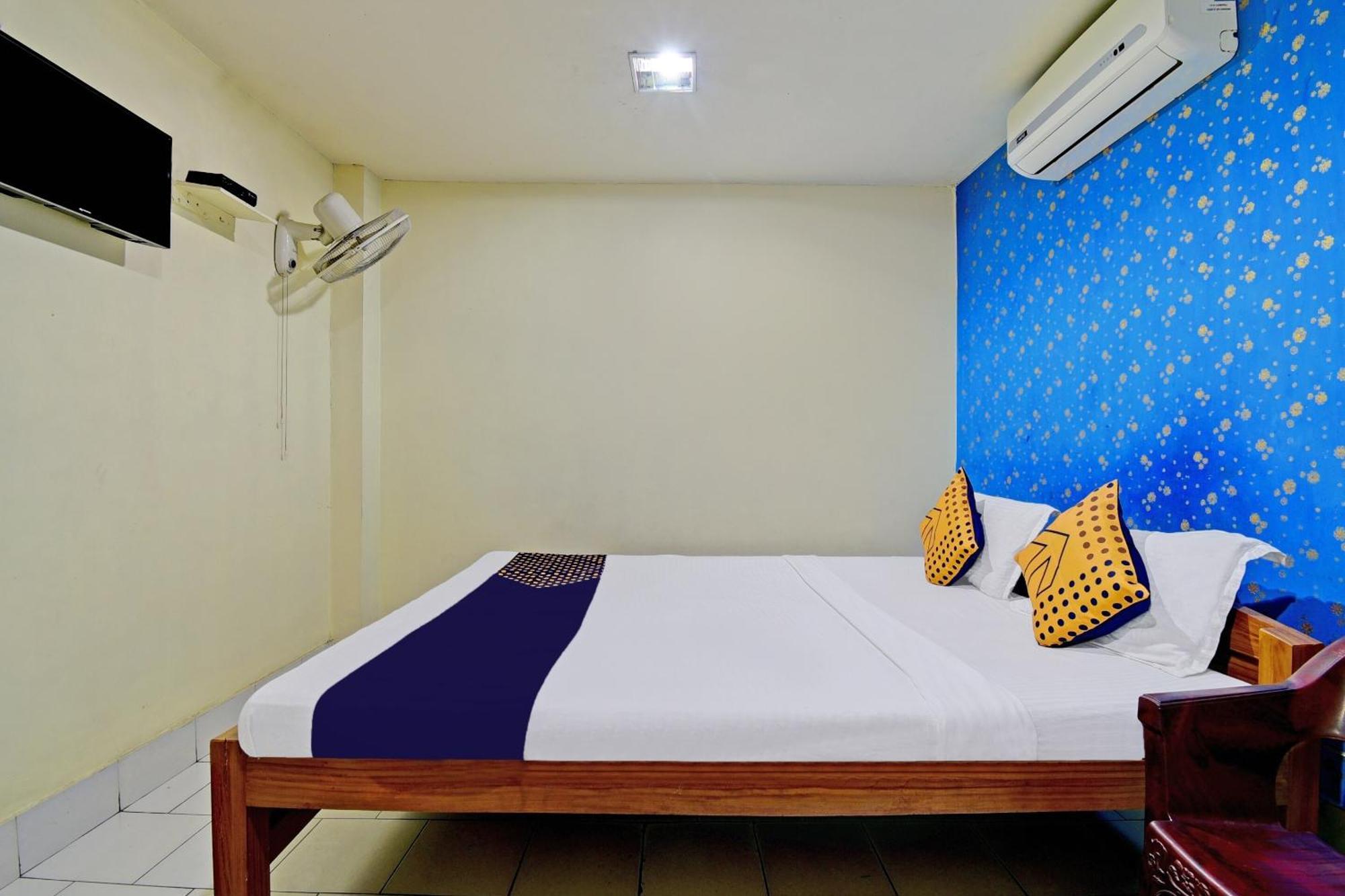 Oyo Flagship Thank You Lodge Nac Dispur Luaran gambar