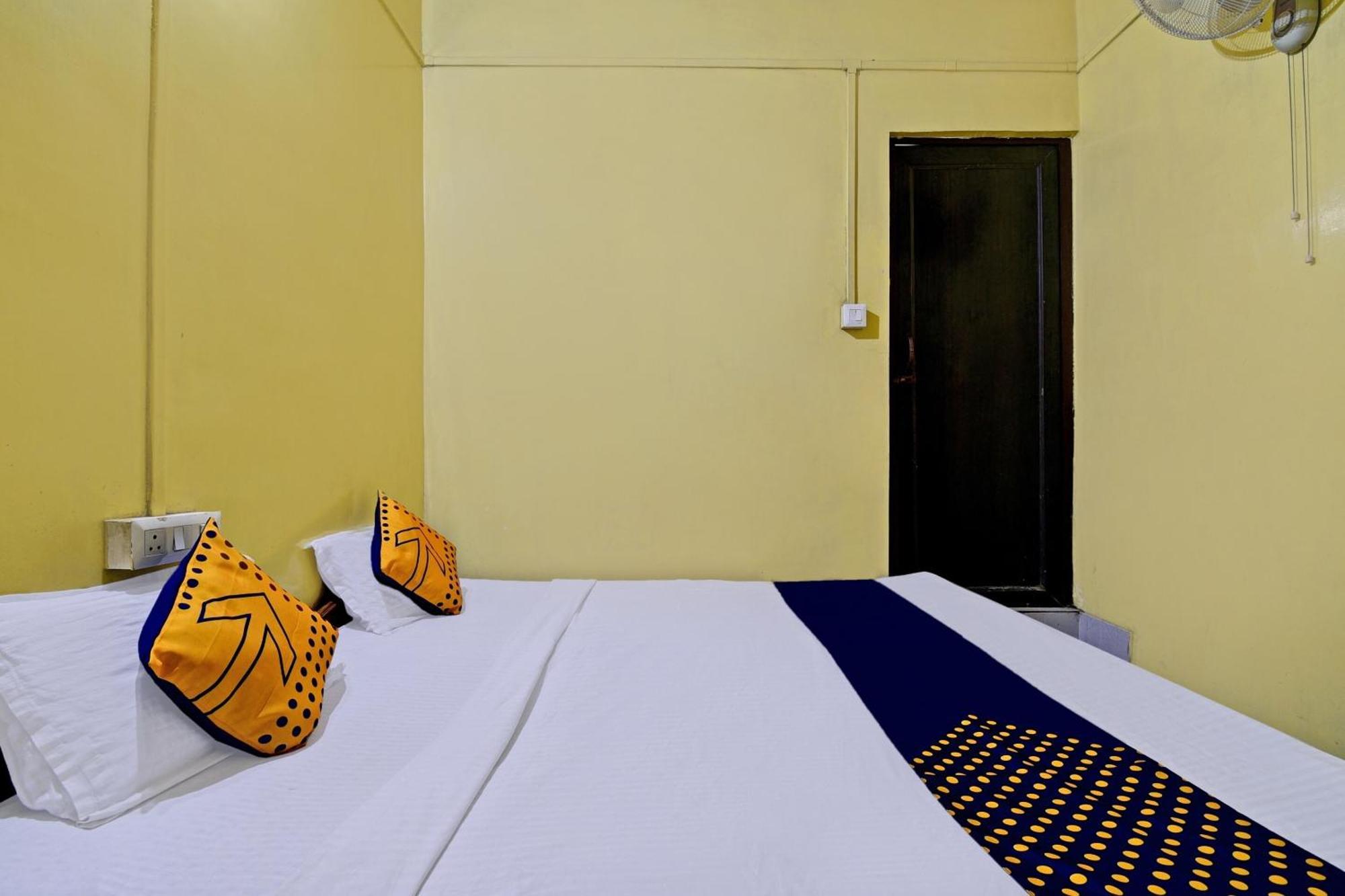 Oyo Flagship Thank You Lodge Nac Dispur Luaran gambar